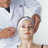 Neue Studie: Wandert Botox ins Gehirn?