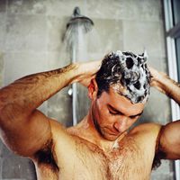 Praktische Hilfe für schuppiges Haar